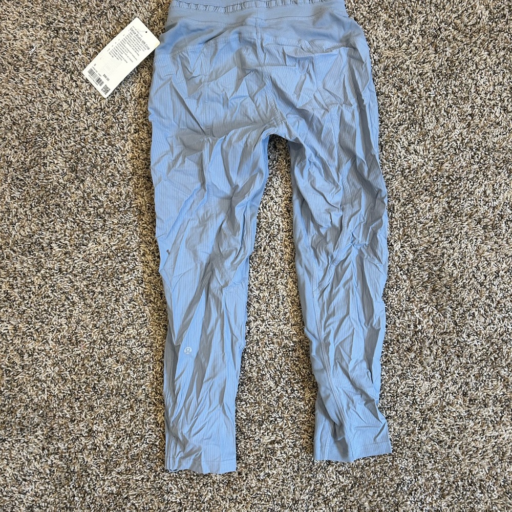 New with tags Lu lemon jogger
